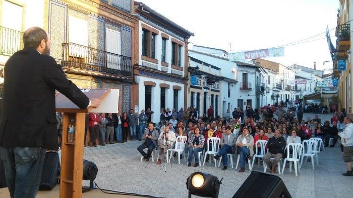 IU pide el voto para hacer que el Parlamento Europeo se ponga 'al servicio del pueblo frente a los especuladores'