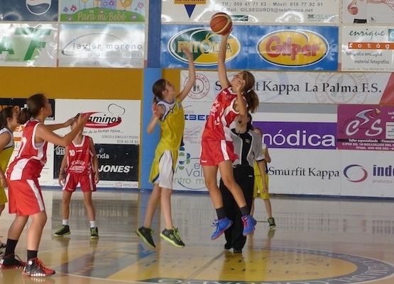 El CB Conquero, campeón del Provincial minifemenino al ganar al CB La Palma