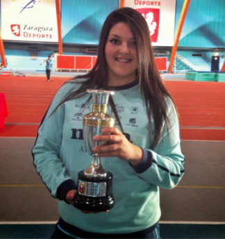 Doble título andaluz para Estela Cazorla en un Andaluz cadete con 10 medallas onubenses