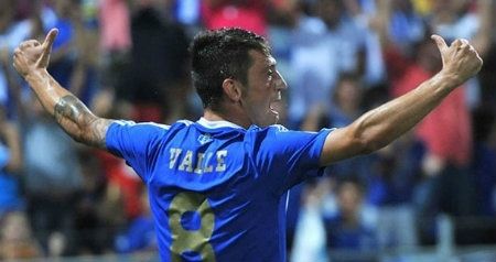 Jonathan Valle pide 'perdón' por carta y dice que quiere cumplir el año de contrato que le resta