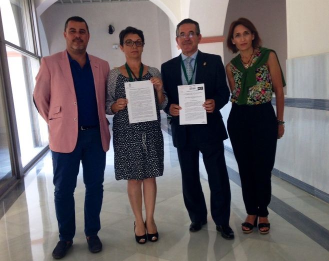 El Parlamento aprueba declarar de Interés Turístico Nacional la Romería de la Bella de Lepe