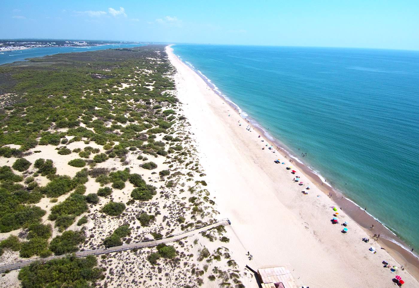 ¿Cuáles son las playas más largas de la costa de Huelva?