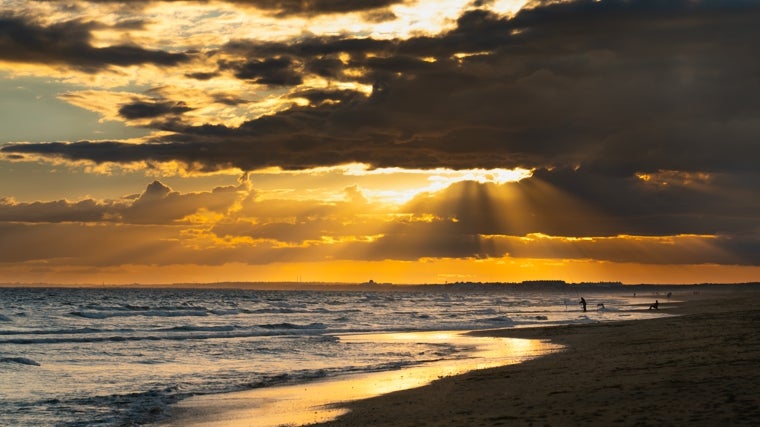 Atardecer en la playa de los Enebrales