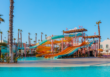 El resort de Matalascañas que tiene pases de día para disfrutar de sus piscinas y con todo incluido