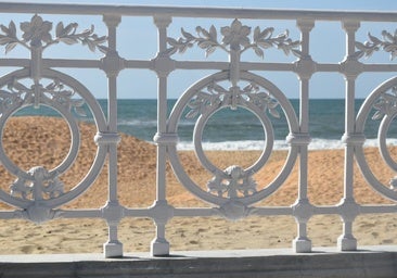 La playa de Huelva en la que te sentirás como si estuvieras en la Concha de San Sebastián por este detalle que mucha gente desconoce