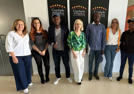 La Mancomunidad del Condado recibe a tres profesores  africanos