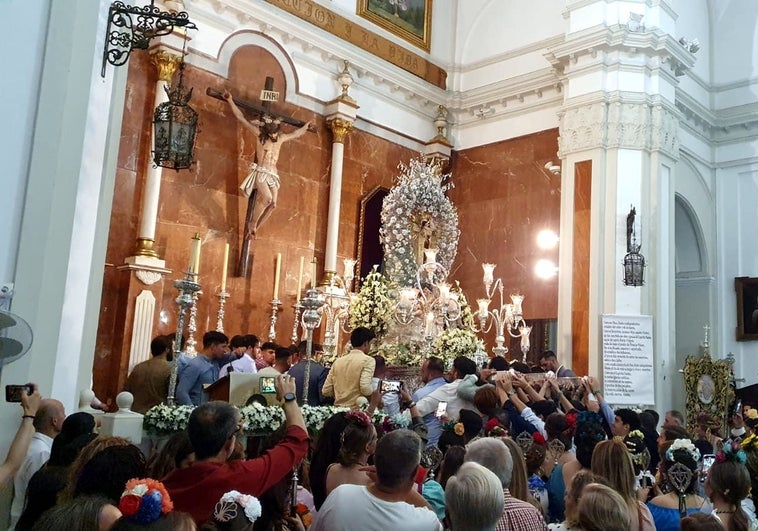 Foto de la Cruz de Arriba en la parroquia