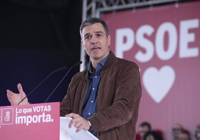 Pedro Sánchez en un mitin durante la campaña electoral