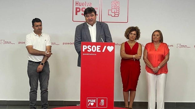 Gabriel Cruz, en su primera comparecencia como diputado electo