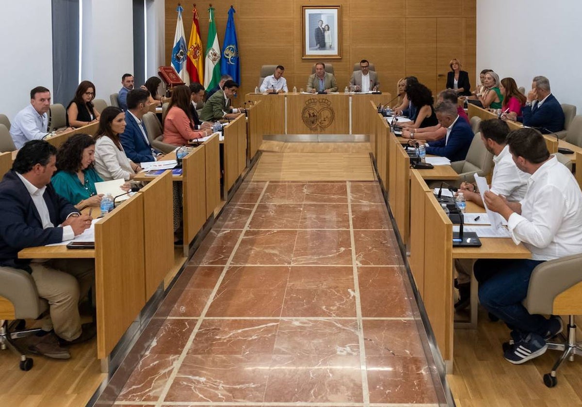 Imagen del pleno orgánico celebrado en la Diputación de Huelva