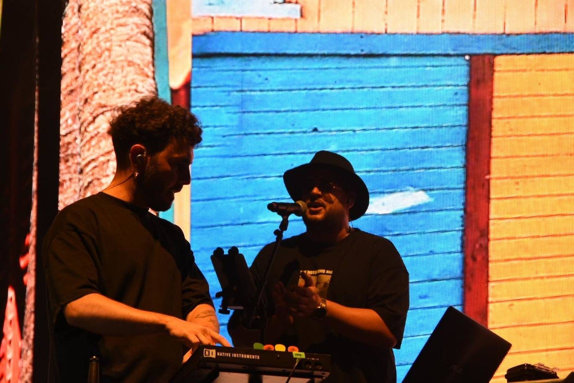 Las mejores imágenes del concierto de Maka en Punta Umbría