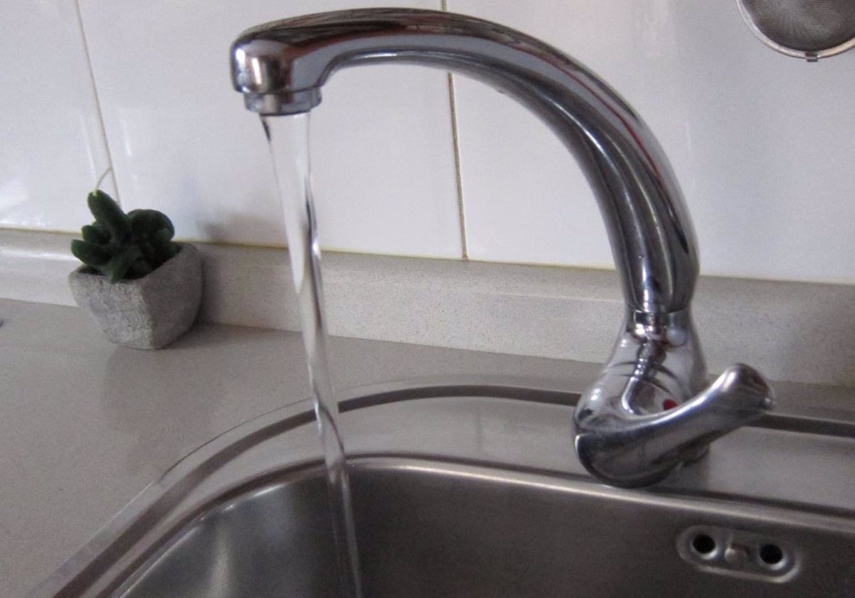 El agua de Arroyomolinos de León vuelve a ser apta para el consumo humano