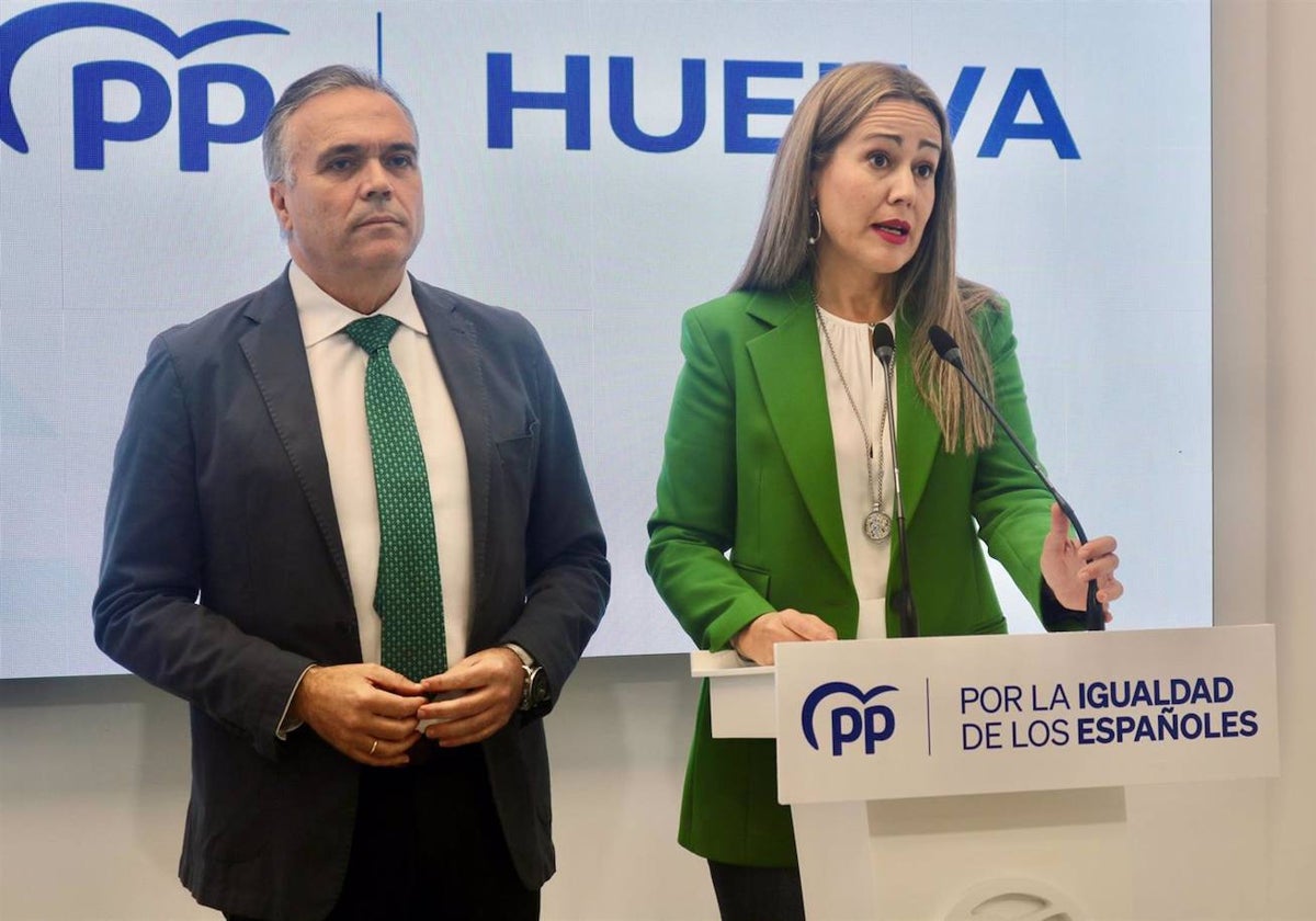 Manuel García Félix y Bella Verano, en rueda de prensa