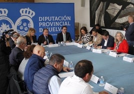 La Comisión por las Infraestructuras analiza las propuestas de sus integrantes sobre las prioridades a reclamar para la provincia