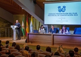 La Diputación de Huelva comparte con los ayuntamientos  las novedades del Plan de Concertación dotado con 21 millones