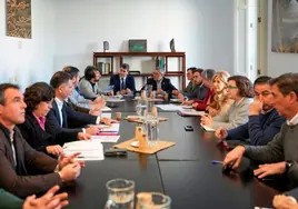 El Gobierno asegura que el reparto de fondos a los municipios de Doñana es «fruto del consenso» y no político