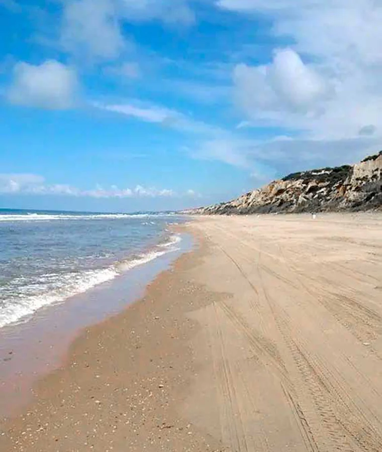 La playa más larga de España está en Huelva: esta es su ubicación y su dimensión