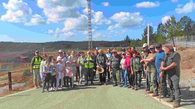 El grupo antes de ser abortada la marcha