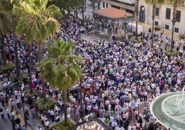 Multitudinaria respuesta de los onubenses a la exigencia del AVE a Huelva