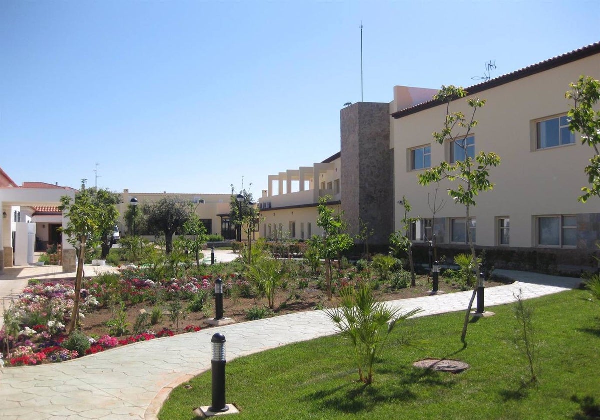 El hotel rural accesible Sierra Luz, enclavado en Cortegana