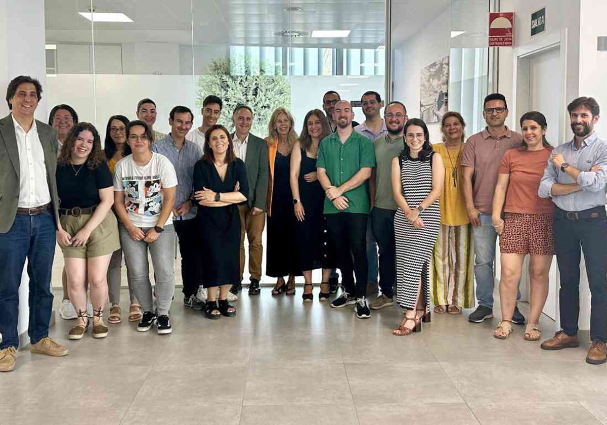 La subdelegada da la bienvenida a 19 funcionarios de carrera de nuevo ingreso