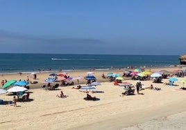 La última imagen de la playa de Matalascañas: «¿Quién dice que Matalascañas no tiene arena?»
