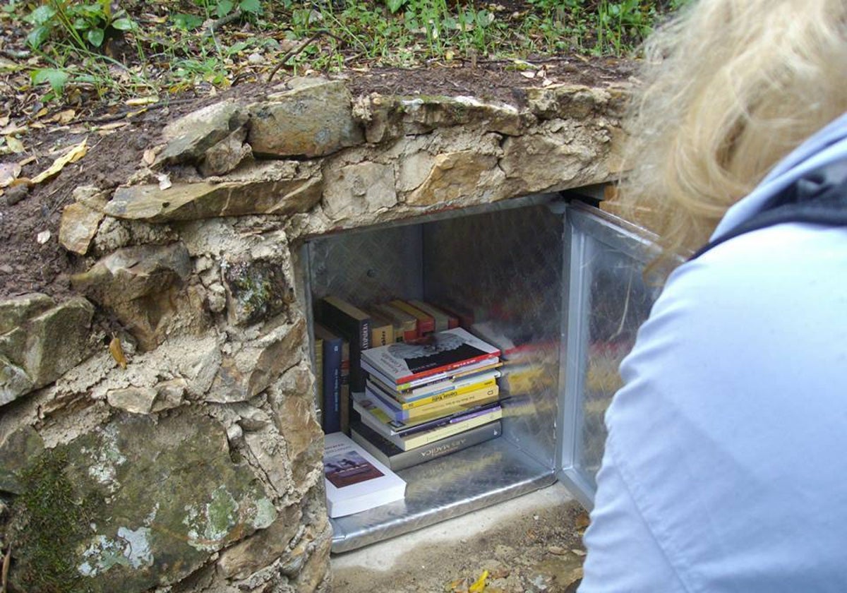 Uno de los lugares del sendero que guardan libros