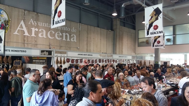 Feria Regional del Jamón y del Cerdo Ibérico, que se celebra en Aracena