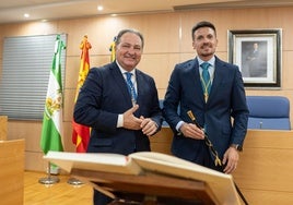 Adrián Cano ya es oficialmente el nuevo alcalde de Aljaraque