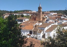 Así es uno de los pueblos más desconocidos y bonitos de la Sierra de Huelva: está declarado Bien de Interés Cultural