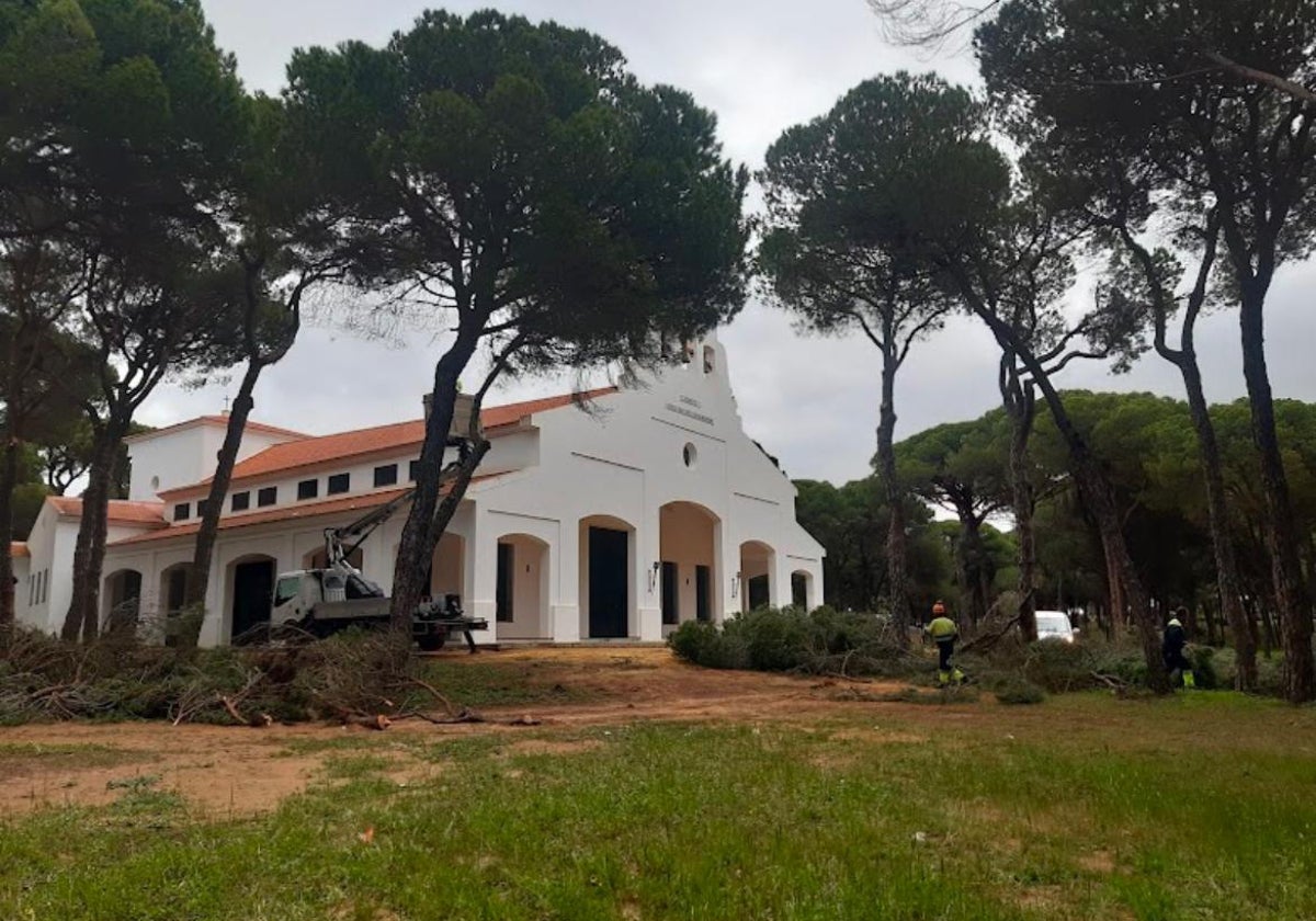 Exterior de la ermita de Nuestra Señora de los Remedios de Aljaraque