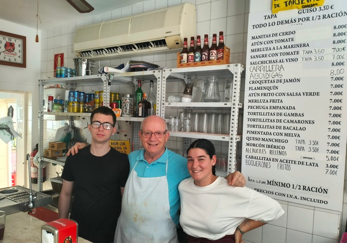 Paco Perdigones, en el bar El Gregorio