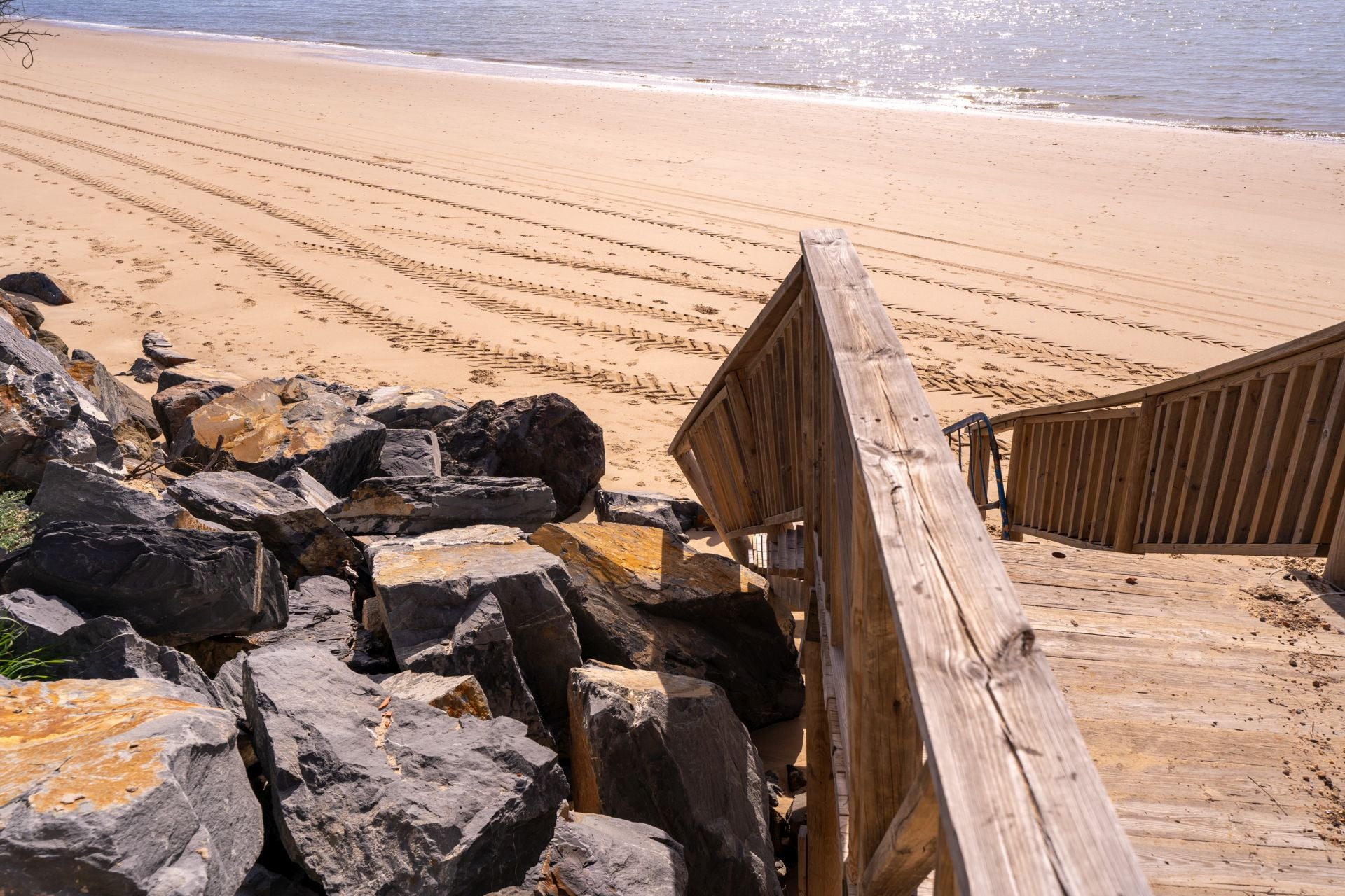 Así está la playa de El Portil a 54 días de la Semana Santa