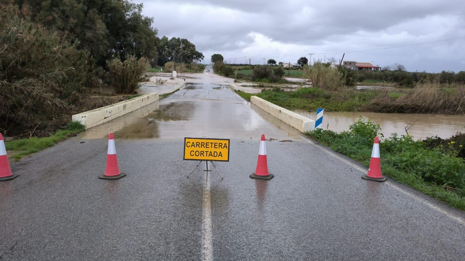 El paso de la borrasca Jana por la provincia de Huelva, en imágenes