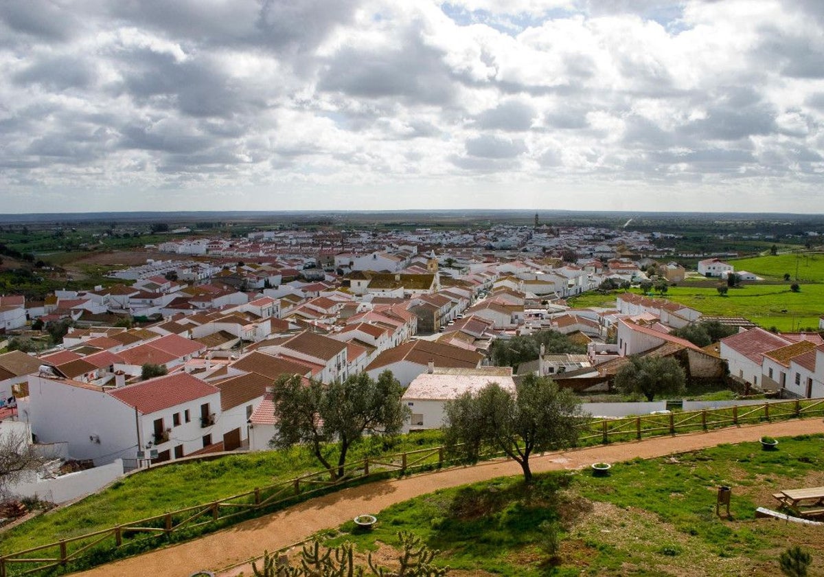 El municipio onubense de El Almendro en la zona de El Andévalo