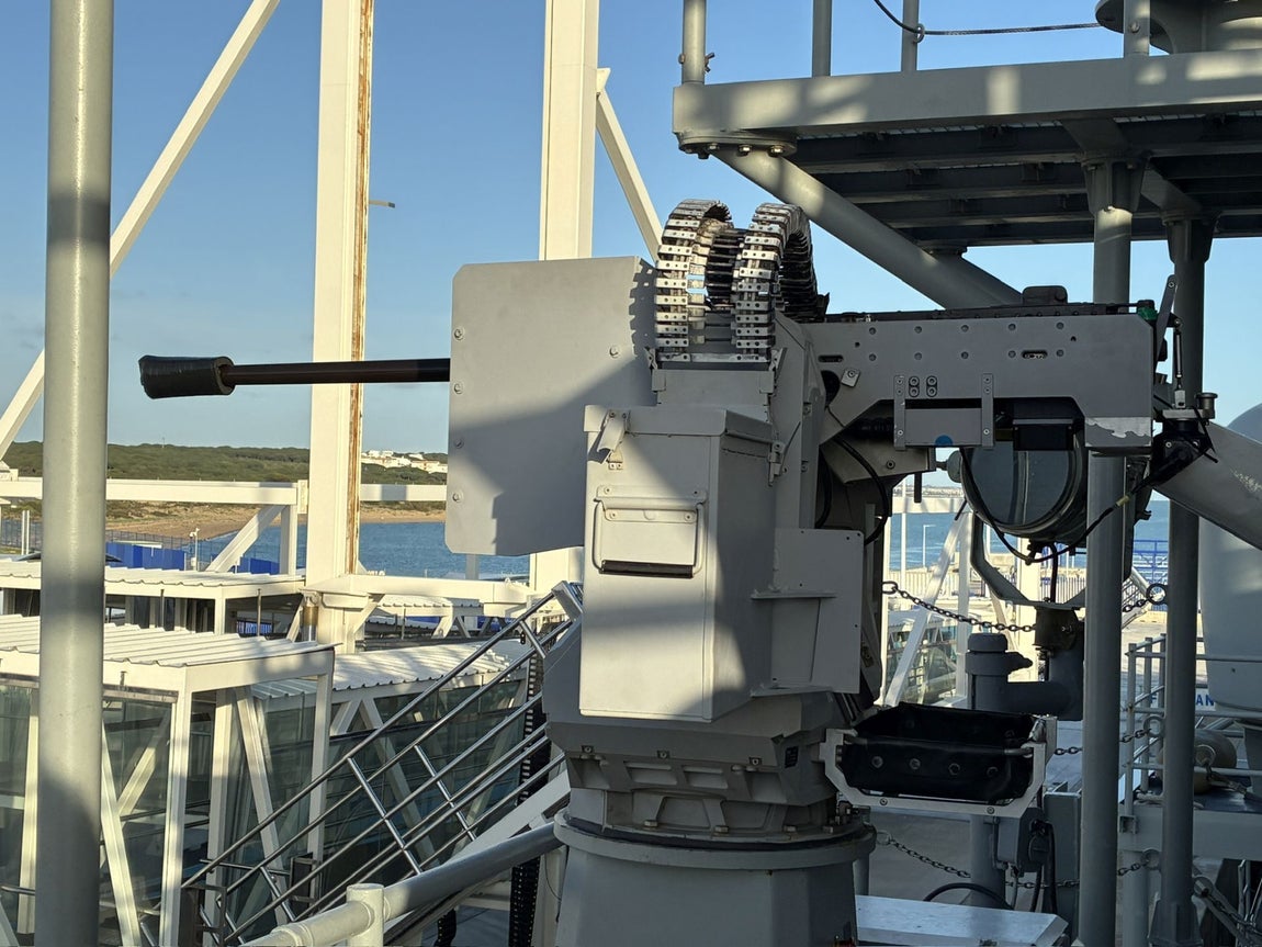 La escala en Huelva de la Fragata Canarias, en imágenes
