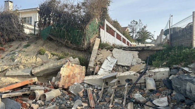 El Ayuntamiento de Punta vuelve a explicar por qué no puede abrir los 800 metros de playa del Portil