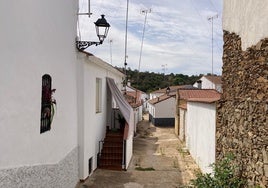 La Diputación de Huelva finaliza la mejora del alumbrado de las siete aldeas de Zalamea la Real