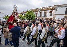 Procesiones y romerías se pasan el testigo el Domingo de Resurrección