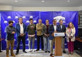 El alcalde de Punta Umbría anuncia el «desbloqueo» del Ayuntamiento tras 'fichar' a un concejal del PP