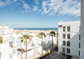Este es el hotel de la costa de Huelva que tiene la valoración más alta de Booking: dónde está y cuál es su precio