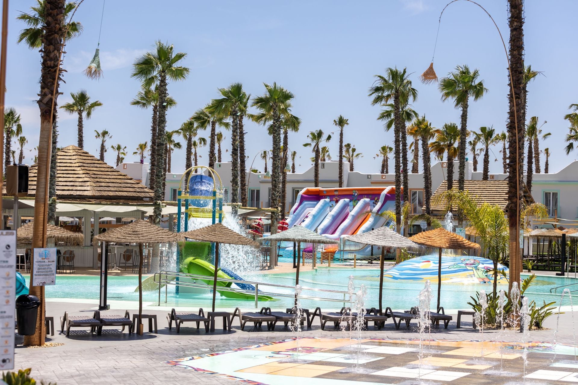 La inauguración del On City Resort de Matalascañas, en imágenes