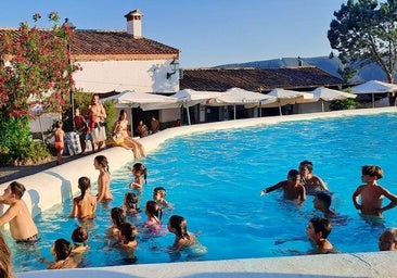 La piscina natural más bonita de Andalucía ya está abierta: se encuentra en este pueblo de Huelva y es gratis
