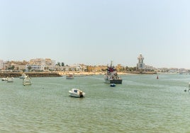 Este pueblo de Huelva es el secreto mejor guardado de la costa de la luz: «Playa, sol y tranquilidad»