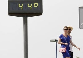 Ola de calor: Huelva amplía las plazas disponibles en su albergue municipal y Lepe suspende sus actividades deportivas