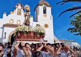 La Punta Umbría marinera mira a la ría para acompañar a la Virgen del Carmen en el día grande de las fiestas