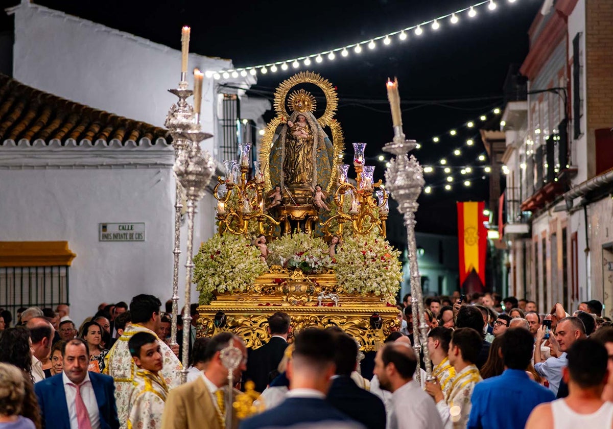La Virgen de los Remedios por las calles de Villarrasa