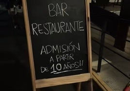 La polémica medida de un restaurante de Huelva que afecta a los niños: «¡Algunos deberían estar en una cuadra!»