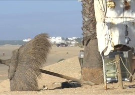 El derribo del chiringuito El Portugués abre la puerta a más demoliciones en la costa de Punta Umbría