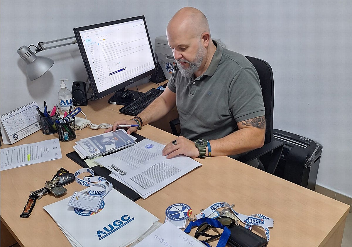 Lucas Lavilla en las oficinas de la AUGC Huelva
